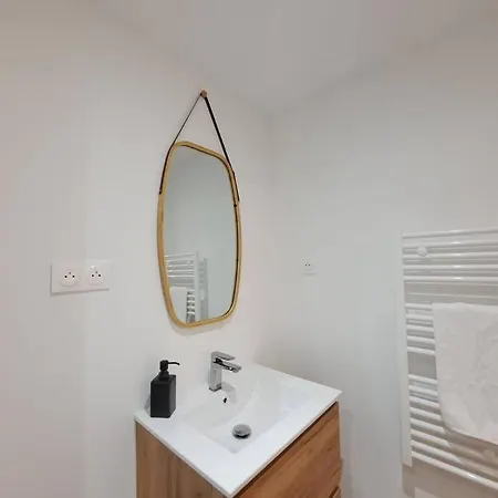 Mascate - Climatise En Hypercentre * Reims